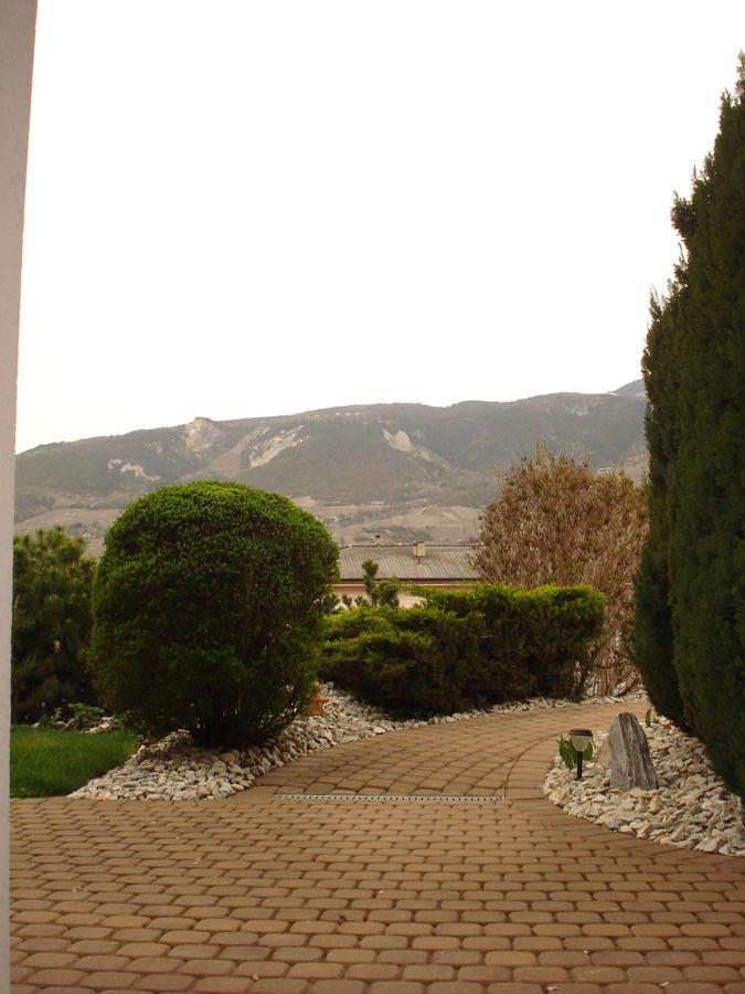 Ferienwohnung Lenggenhager Plantzette Sierre Eksteriør bilde